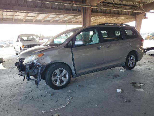 2011 TOYOTA SIENNA LE, 