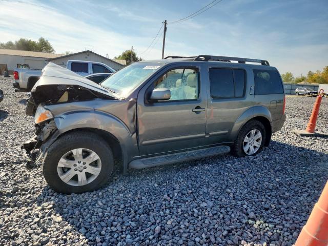 2006 NISSAN PATHFINDER LE, 