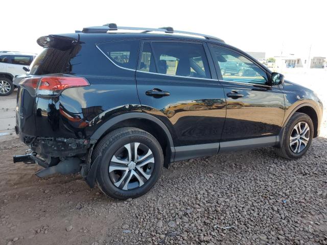 2T3BFREV4HW635908 - 2017 TOYOTA RAV4 LE أسود صورة 3
