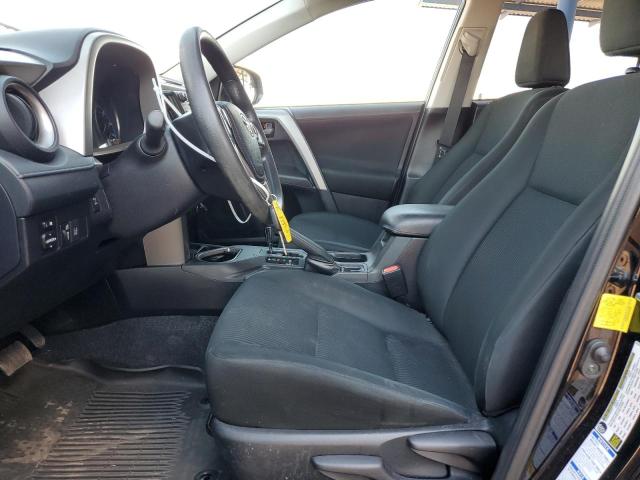 2T3BFREV4HW635908 - 2017 TOYOTA RAV4 LE أسود صورة 7