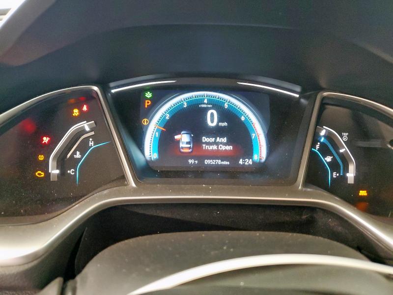 19XFC1F3XGE208610 - 2016 HONDA CIVIC EX WHITE photo 17