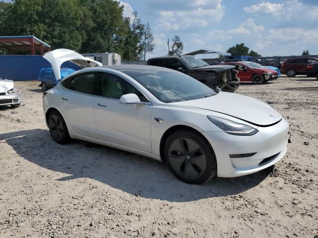 5YJ3E1EB1LF639783 - 2020 TESLA MODEL 3 白色 照片 4