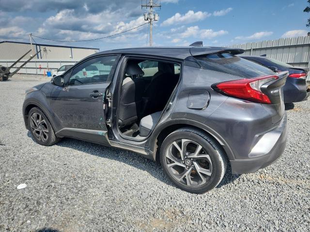 NMTKHMBXXKR067755 - 2019 TOYOTA C-HR XLE GRAY photo 2