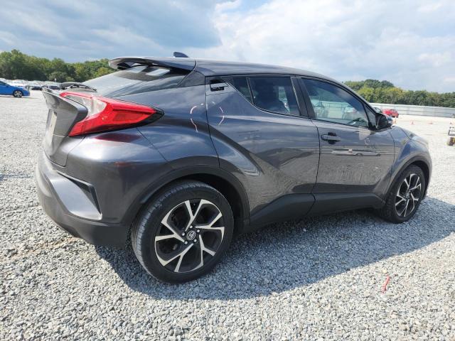 NMTKHMBXXKR067755 - 2019 TOYOTA C-HR XLE GRAY photo 3