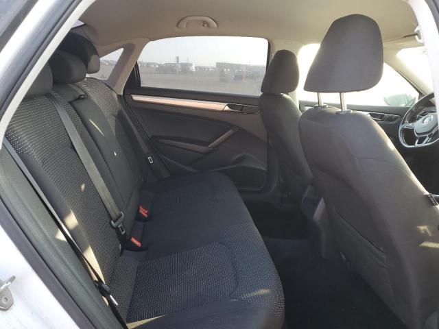 1VWAA7A36JC020642 - 2018 VOLKSWAGEN PASSAT S WHITE photo 10