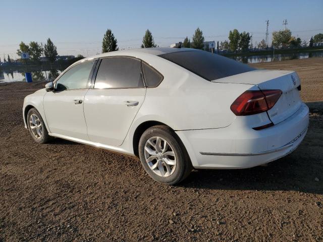1VWAA7A36JC020642 - 2018 VOLKSWAGEN PASSAT S WHITE photo 2
