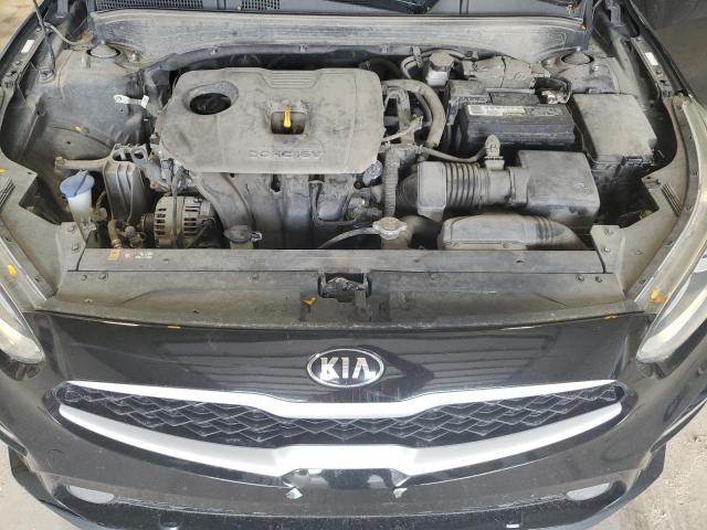 3KPF24AD0KE136460 - 2019 KIA FORTE FE Schwarz Foto 11