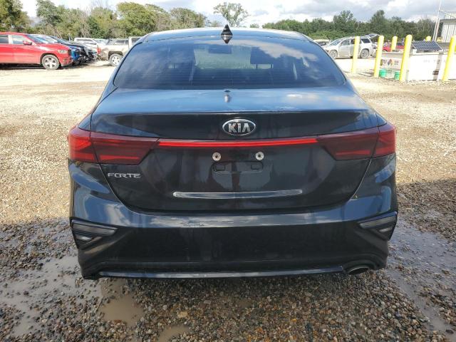 3KPF24AD0KE136460 - 2019 KIA FORTE FE Schwarz Foto 6