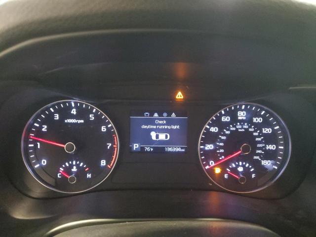 3KPF24AD0KE136460 - 2019 KIA FORTE FE Schwarz Foto 9