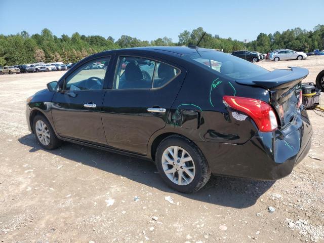 3N1CN7AP1KL824746 - 2019 NISSAN VERSA S BLACK photo 2