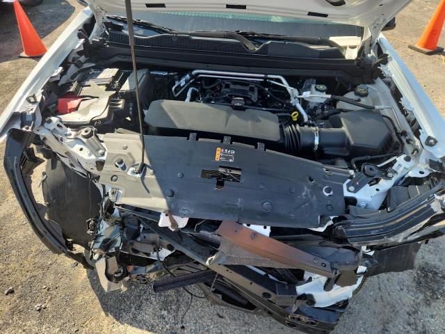 1GCGSBECXR1213200 - 2024 CHEVROLET COLORADO WHITE photo 11