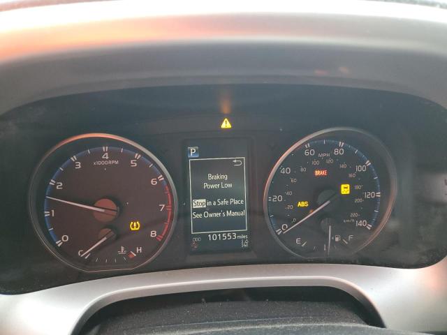 JTMZFREV3JD122456 - 2018 TOYOTA RAV4 LE Szary zdjęcie 9