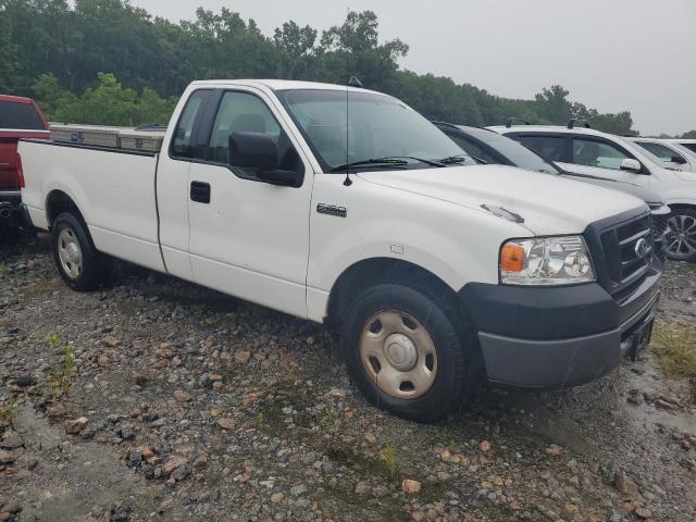 1FTRF12248KD01672 - 2008 FORD F150 WHITE photo 4