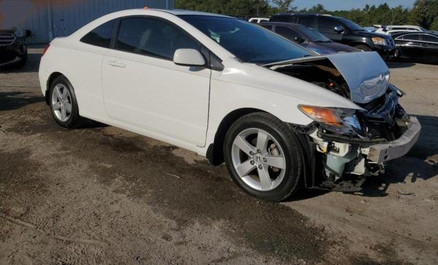 2HGFG12908H560410 - 2008 HONDA CIVIC EXL თეთრი ფოტო 4