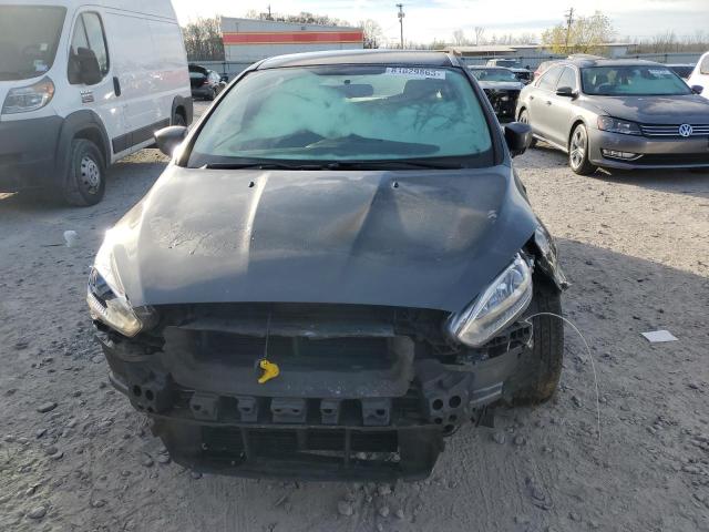 1FADP3F25JL220084 - 2018 FORD FOCUS SE GRAY photo 5