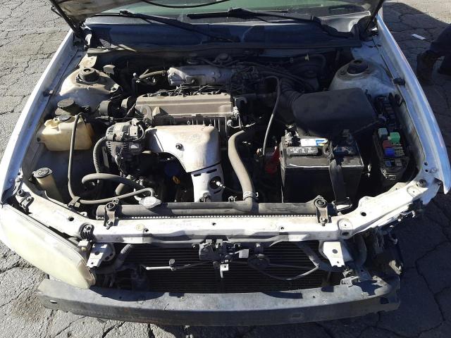 4T1BG22K51U769128 - 2001 TOYOTA CAMRY CE WHITE photo 11