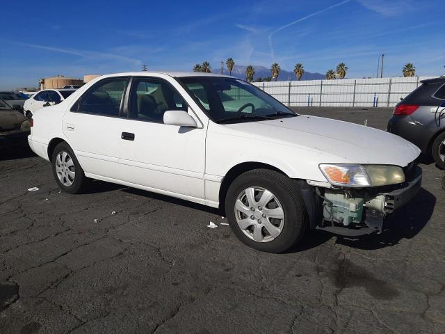 4T1BG22K51U769128 - 2001 TOYOTA CAMRY CE WHITE photo 4