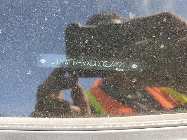 JTMWFREVXDD022491 - 2013 TOYOTA RAV4 XLE SILVER photo 13