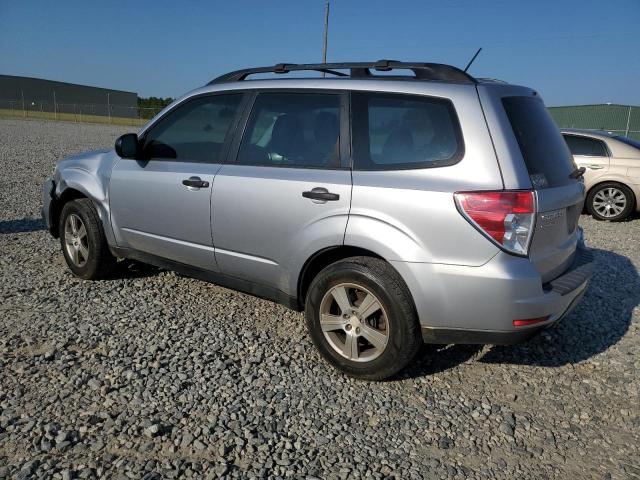 JF2SHABC6CG423502 - 2012 SUBARU FORESTER 2.5X SILVER photo 2