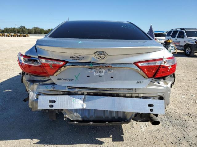 4T1BF1FK2HU765846 - 2017 TOYOTA CAMRY LE SILVER photo 6