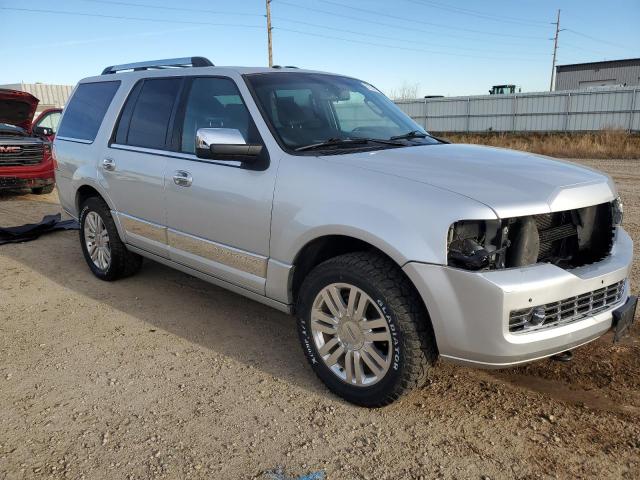 5LMJJ2J53BEJ07825 - 2011 LINCOLN NAVIGATOR ვერცხლისფერი ფოტო 4