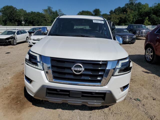 JN8AY2DA0M9372777 - 2021 NISSAN ARMADA PLATINUM Weiß Foto 5