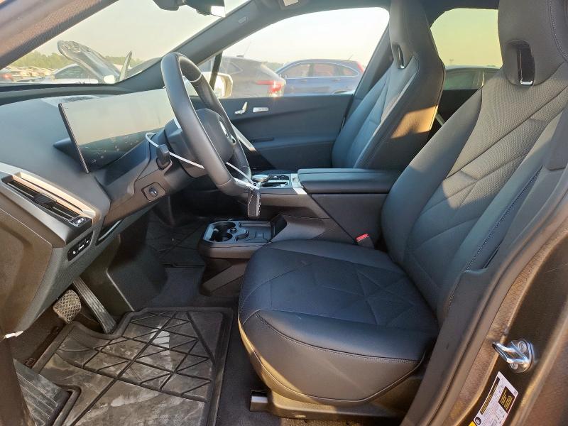 WB523CF08SCS46185 - 2025 BMW IX XDRIVE50 WHITE photo 7