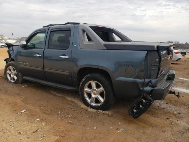 3GNMCFE07BG363552 - 2011 CHEVROLET AVALANCHE LT BLUE photo 2