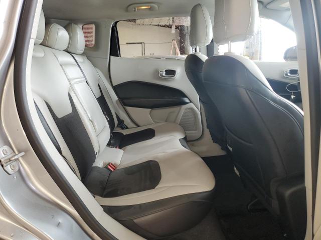 3C4NJDBB1JT200091 - 2018 JEEP COMPASS LATITUDE SILVER photo 10