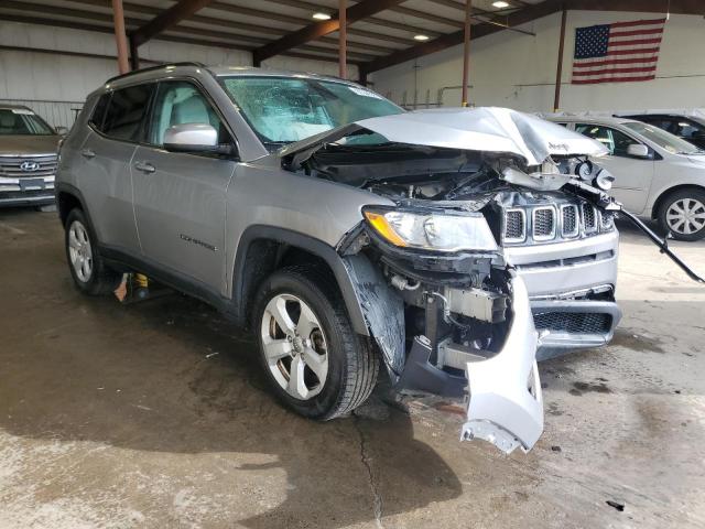 3C4NJDBB1JT200091 - 2018 JEEP COMPASS LATITUDE SILVER photo 4
