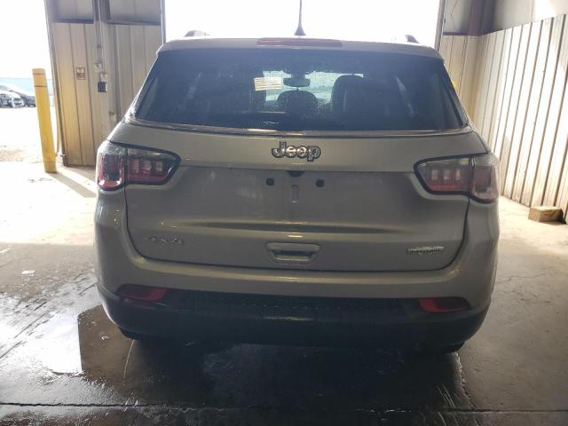 3C4NJDBB1JT200091 - 2018 JEEP COMPASS LATITUDE SILVER photo 6