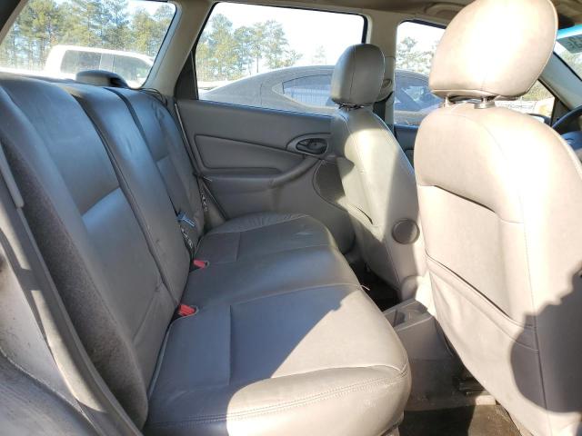 1FAFP36392W253316 - 2002 FORD FOCUS SE SILVER photo 10