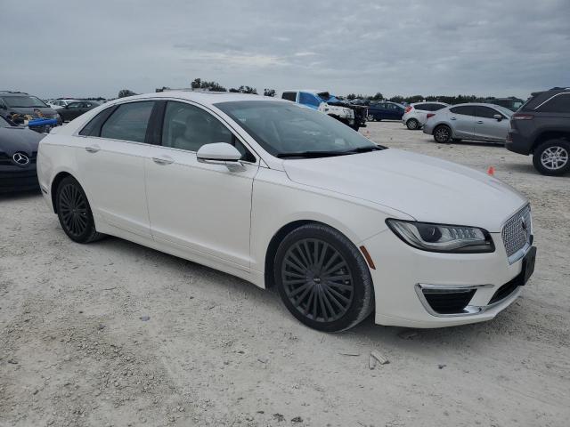 3LN6L5E99HR666478 - 2017 LINCOLN MKZ RESERVE WHITE photo 4