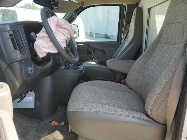 1HA0GRF76RN015036 - 2024 CHEV EXPRESS G3500 WHITE photo 7