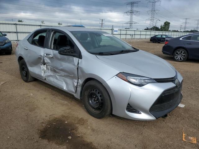 2T1BURHE8JC098901 - 2018 TOYOTA COROLLA L Күміс фото 4