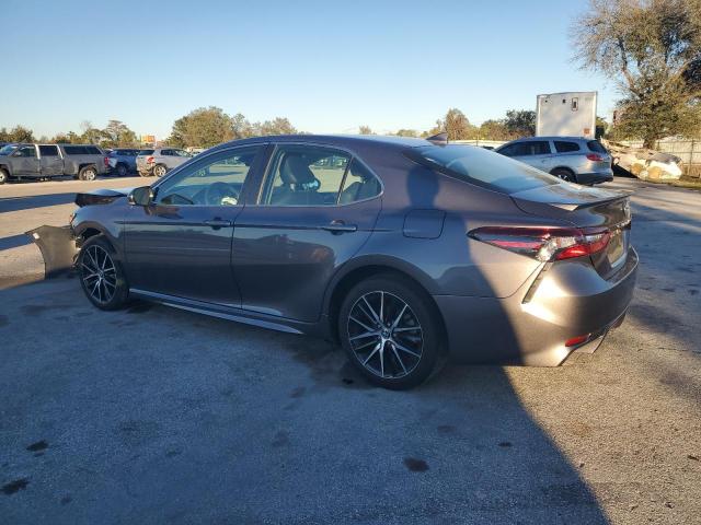 4T1G11AK0PU739112 - 2023 TOYOTA CAMRY SE NIGHT SHADE GRAY photo 2