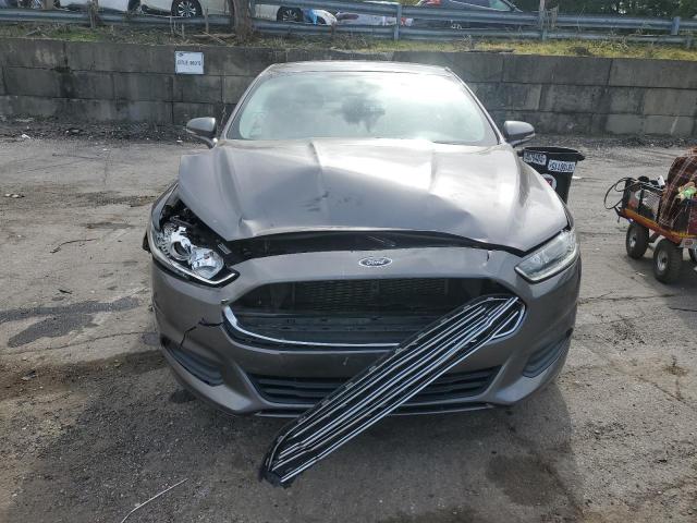 3FA6P0H7XDR302804 - 2013 FORD FUSION SE ნაცრისფერი ფოტო 5