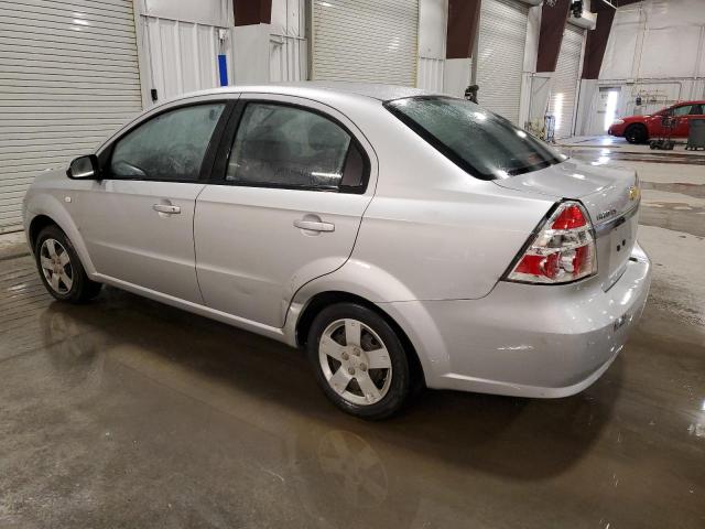 KL1TD56637B044221 - 2007 CHEVROLET AVEO BASE SILVER photo 2