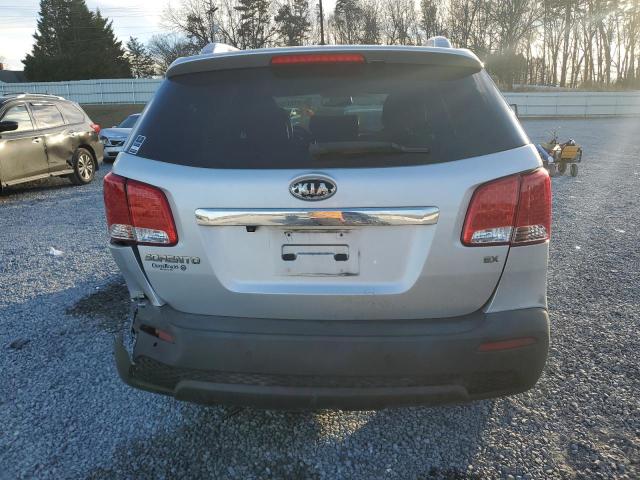 5XYKU4A10BG075158 - 2011 KIA SORENTO EX SILVER photo 6