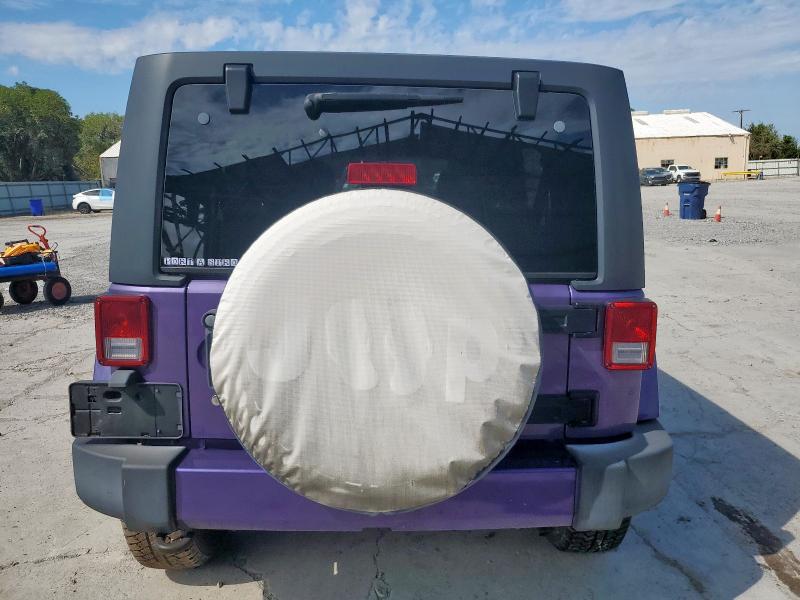 1C4BJWEG4HL711242 - 2017 JEEP WRANGLER UNLIMITED SAHARA PURPLE photo 6