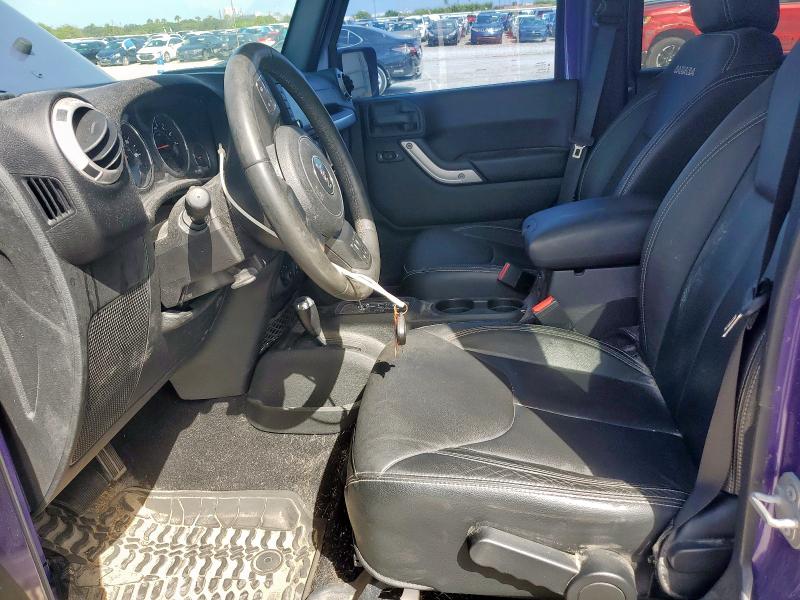 1C4BJWEG4HL711242 - 2017 JEEP WRANGLER UNLIMITED SAHARA PURPLE photo 7