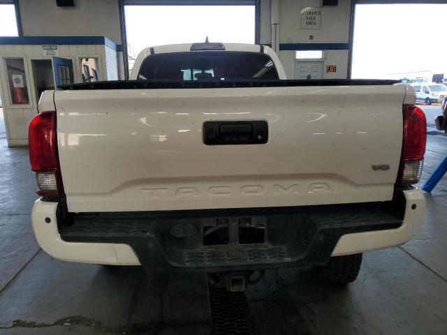 3TMDZ5BN8HM026058 - 2017 TOYOTA TACOMA DOUBLE CAB WHITE photo 6