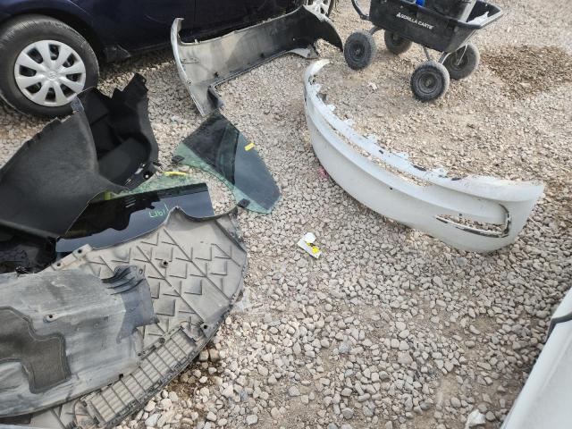 5YJ3E1EB6MF038001 - 2021 TESLA MODEL 3 Weiß Foto 12