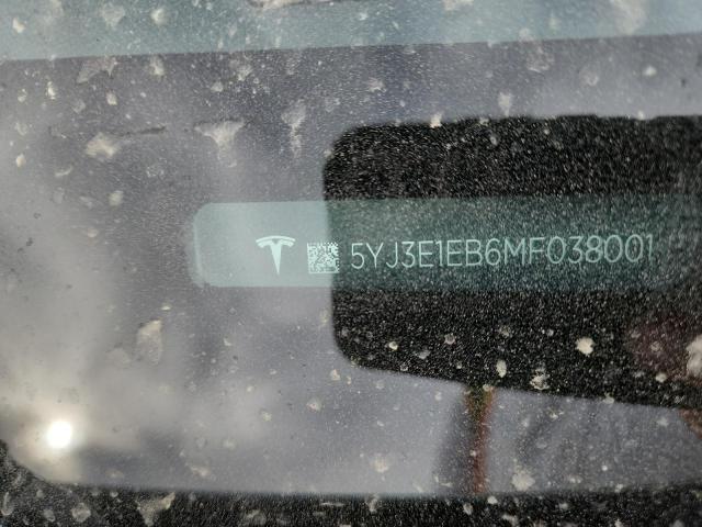 5YJ3E1EB6MF038001 - 2021 TESLA MODEL 3 Weiß Foto 13