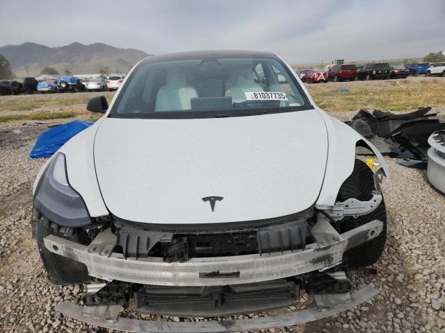 5YJ3E1EB6MF038001 - 2021 TESLA MODEL 3 Weiß Foto 5