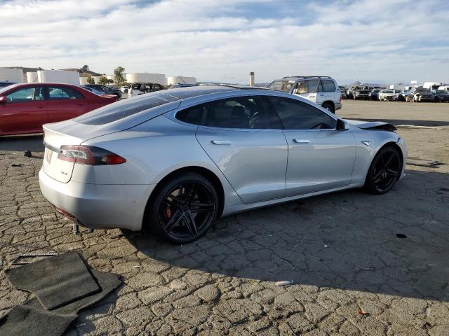 5YJSA1E26GF160823 - 2016 TESLA MODEL S SILVER photo 3