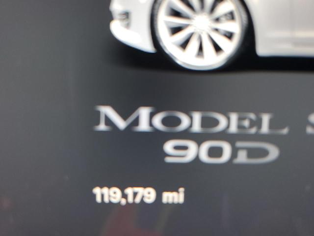 5YJSA1E26GF160823 - 2016 TESLA MODEL S SILVER photo 9