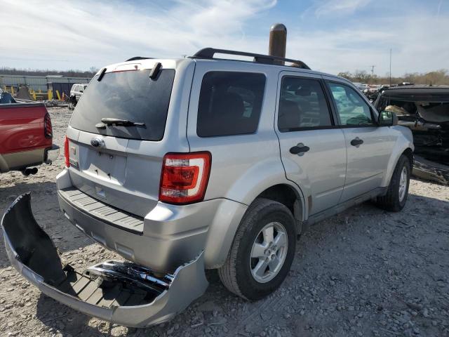 1FMCU0D73CKB88011 - 2012 FORD ESCAPE XLT SILVER photo 3