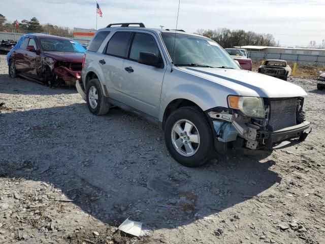 1FMCU0D73CKB88011 - 2012 FORD ESCAPE XLT SILVER photo 4