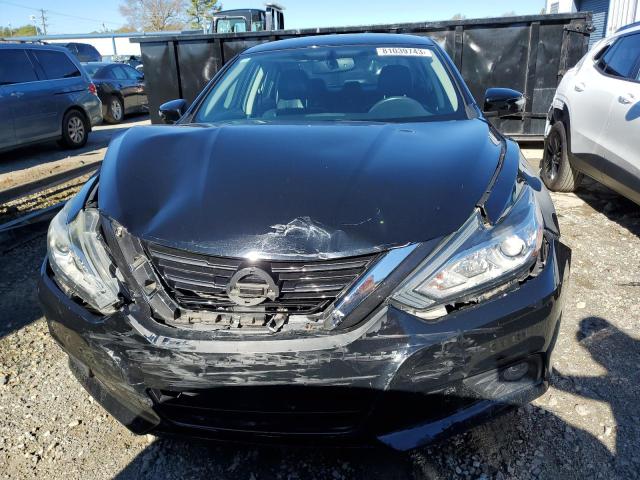 1N4AL3AP4HC197540 - 2017 NISSAN ALTIMA 2.5 BLACK photo 5